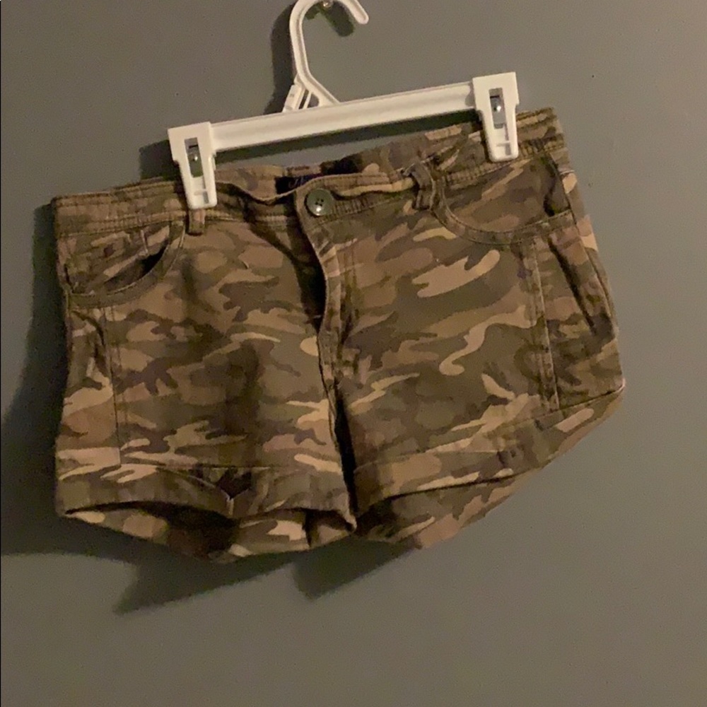 Camo short